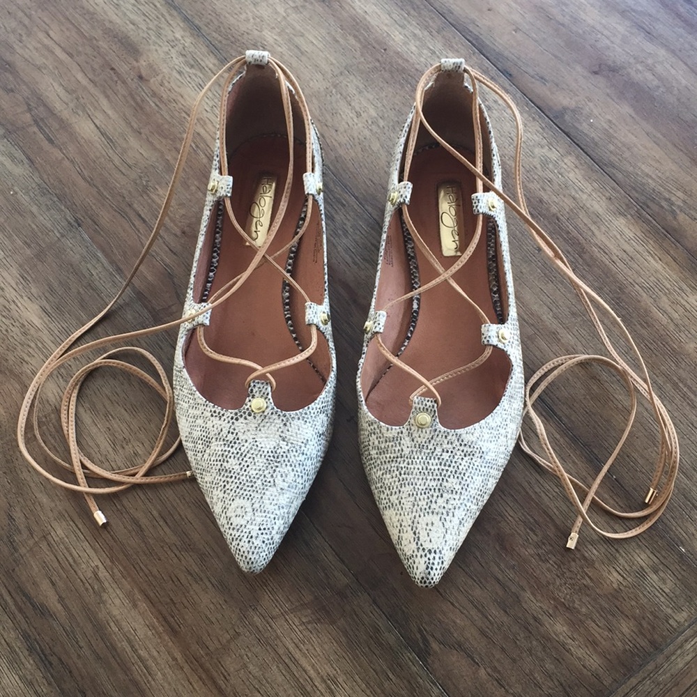 Halogen Flats
